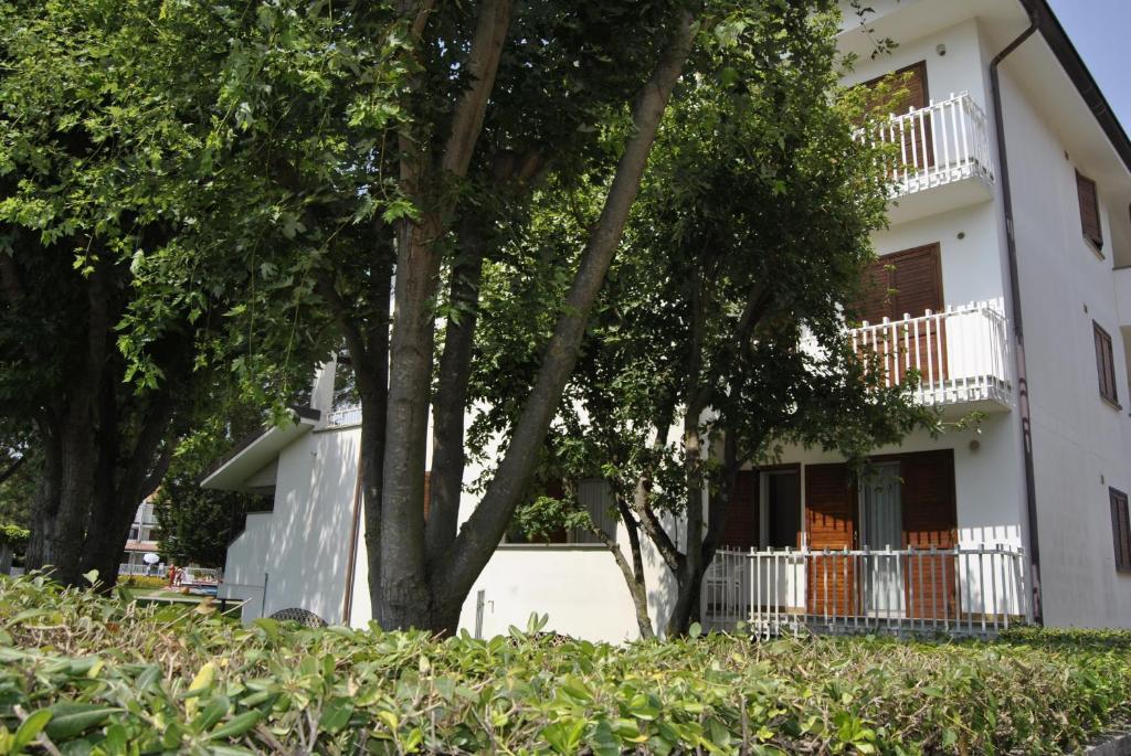Residence Selenis Caorle Habitación foto